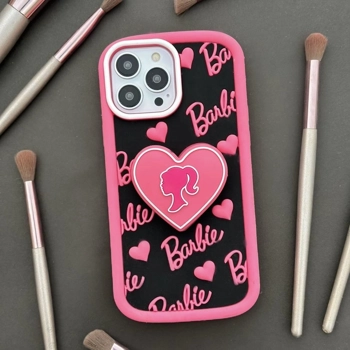قاب آیفون Barbie Love Case سیلیکونی صورتی با زمینه مشکی و پاپ‌آپ قلبی باربی روی بدنه گوشی